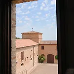 Castello Di Ribano Le Dimore アパート サヴィニャーノ・スル・ルビコーネ